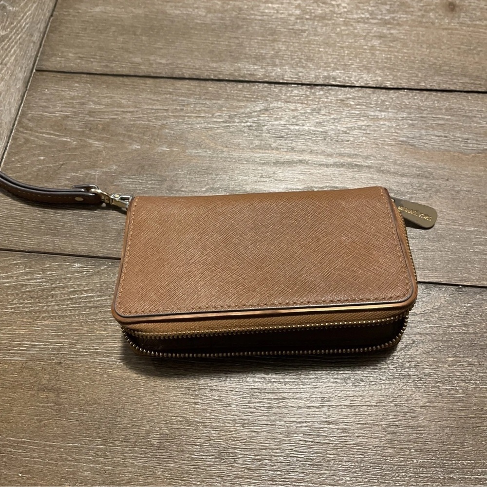 Michael Kors handbag purse wallet - Picture 5 of 5